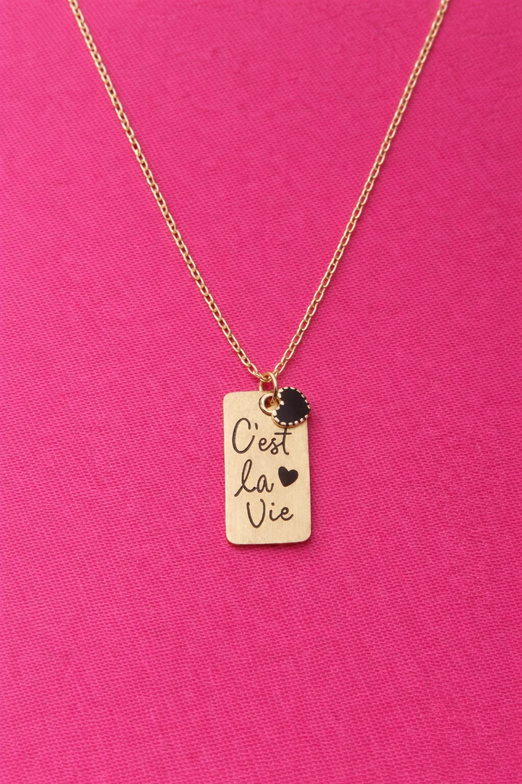 C’est La Vie Engraved Pendant Necklace